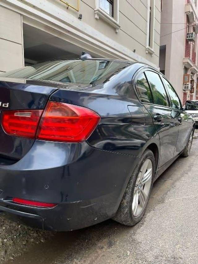 https://images10.gaadi.com/usedcar_image/3505143/original/a4f7ed4b-d55d-4a57-a36f-08eaa93455df_66ab646c-6e17-4d7e-a782-d5e8f62ee787.jpeg?imwidth=6402