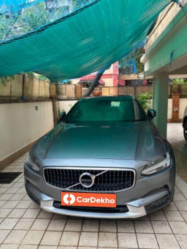https://images10.gaadi.com/usedcar_image/3505610/original/43d934b8-4ee0-49a7-b4ae-79d98bb421ba_9891dabc-1428-4dfb-b2b2-1e7b8834c4f0.jpeg?imwidth=6400