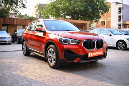 BMW X1 sDrive20i SportX BMW X1 sDrive20i SportX