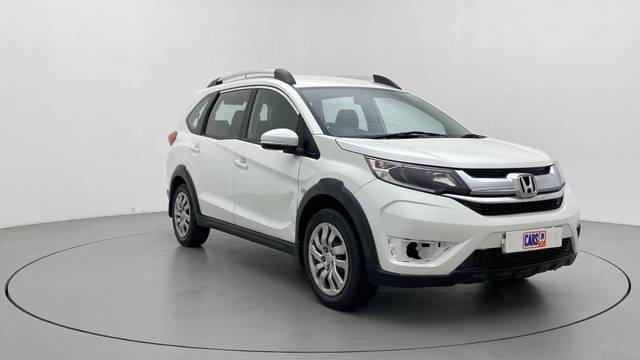 https://images10.gaadi.com/usedcar_image/3505923/original/015b1177-af84-4c0c-9f80-19a55fb114ed~43.jpg?imwidth=6400