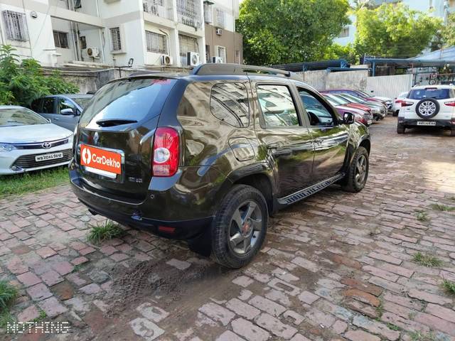 https://images10.gaadi.com/usedcar_image/3506419/original/1a1d8abe-cc54-4cc0-8a76-0f4a99a80c98-used_car_2817716_1689591889_4274ca41-24ae-4823-a9ff-47d149d1d647.jpg?imwidth=6402
