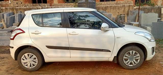 https://images10.gaadi.com/usedcar_image/3506899/original/83734bc1-9b2f-49e7-a199-f51a2e2acca8_87aff2a3-360e-49ba-a26f-95ab3d3b0e42.jpg?imwidth=6401