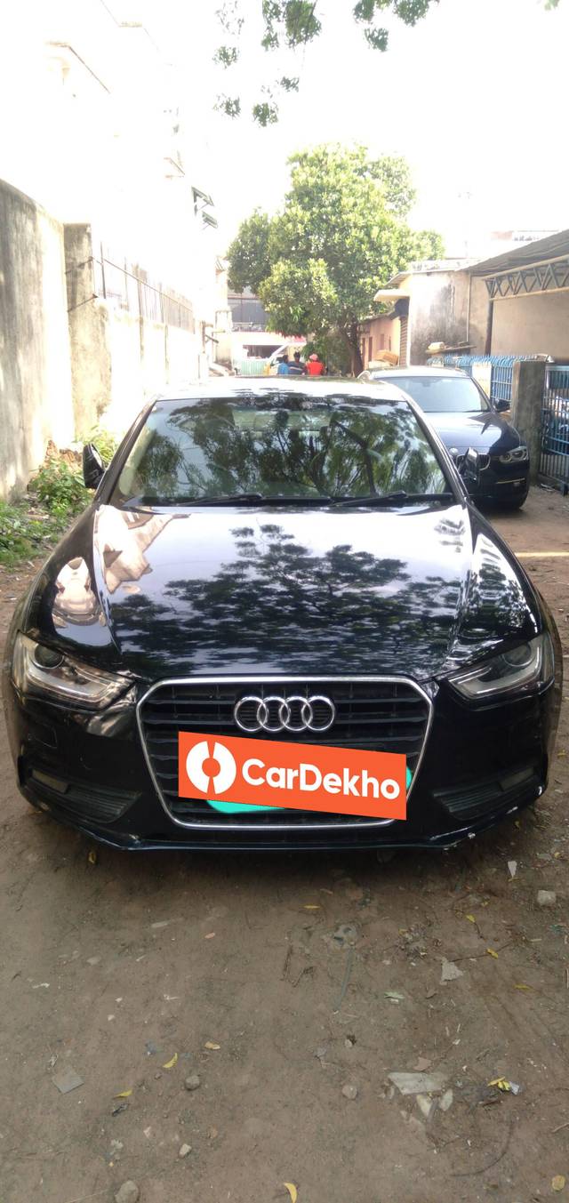 https://images10.gaadi.com/usedcar_image/3507813/original/6c742179-3592-499c-88ac-5bf10f37d3ef-used_car_2818832_1689853904_dd600c4b-f00f-4dfe-9c08-48c9bfbc8e02.jpg?imwidth=6400