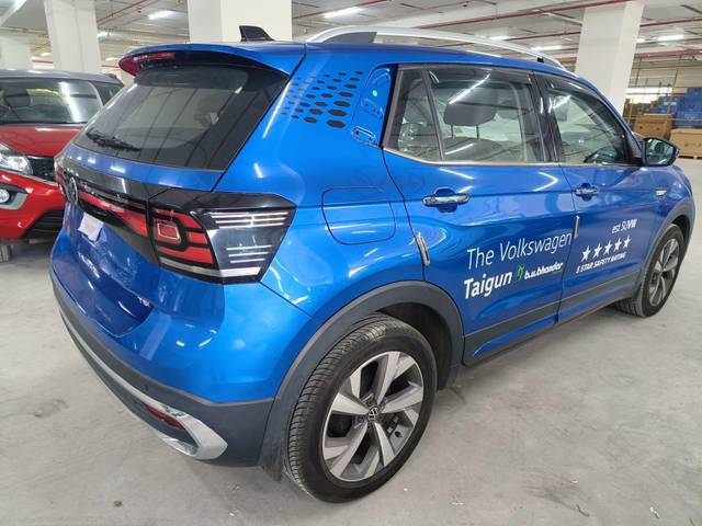 https://images10.gaadi.com/usedcar_image/3508137/original/5b4a1dba-2f01-4109-82f5-3c614d659adf-used_car_2819013_1689746622_d9dbe82d-2d1c-4f70-9a06-45d95c40c19b.jpg?imwidth=6402