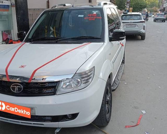 https://images10.gaadi.com/usedcar_image/3509803/original/81050d68-df23-439a-8d47-ac75586754f3_b65a8f12-c87c-485a-8091-e74d673739b8.jpeg?imwidth=6400