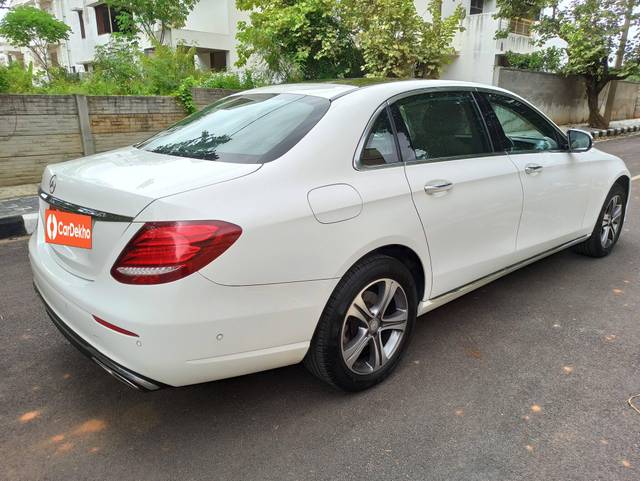 https://images10.gaadi.com/usedcar_image/3511238/original/4ad045e5-fa8e-4c41-9de2-8be689069c66-used_car_2821355_1690008353_c3fb0139-51e0-4628-8e3e-bbdbc4a5fbe3.jpg?imwidth=6402