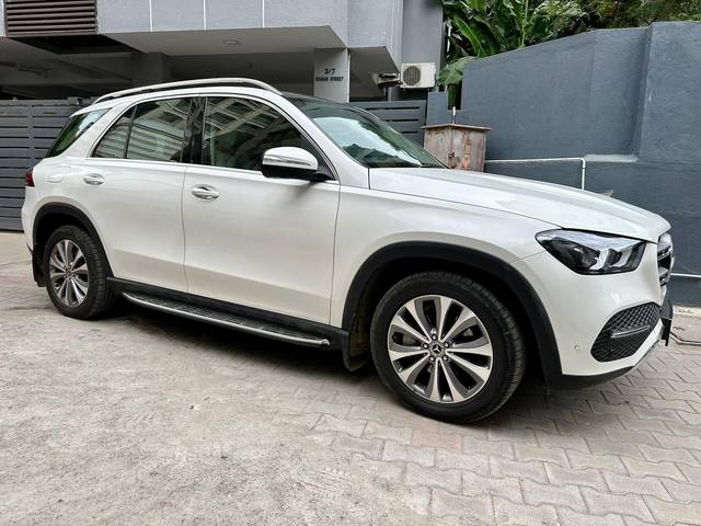 https://images10.gaadi.com/usedcar_image/3511619/original/processed_379f255b-a095-42ff-bd2d-d795c7e2abd4-used_car_2821690_1690375538.jpg?imwidth=6401