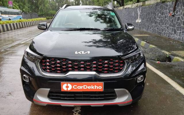 https://images10.gaadi.com/usedcar_image/3511717/original/299b6618-7daa-4cec-a871-d860c0990bbd-used_car_2821765_1690022380_70913935-5089-498c-87cc-05e378a008de.jpg?imwidth=6400