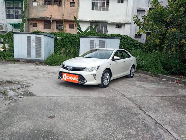 https://images10.gaadi.com/usedcar_image/3511763/original/964862cb-8212-452e-abdf-5640710a0a8f-used_car_2821801_1690024355_331432c1-69cf-462e-ae13-5c4624c3097c.jpg?imwidth=6400