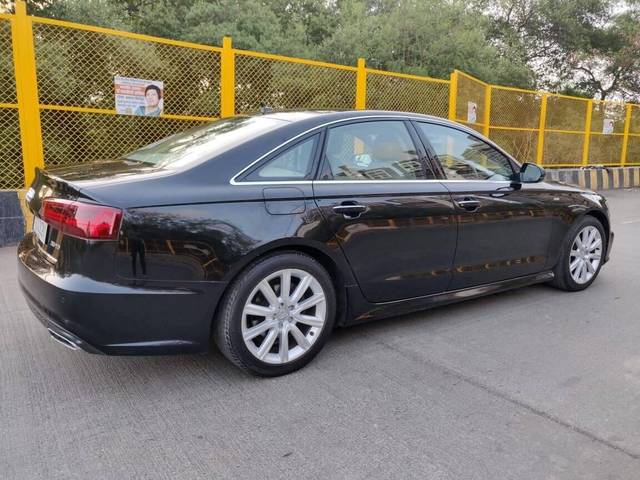 https://images10.gaadi.com/usedcar_image/3511939/original/23aff05d-f4e1-4480-8e92-20ee3855f24b-used_car_2821939_1690032116_883a1708-fd99-4c6e-93b8-6c52191fb459.jpg?imwidth=6402