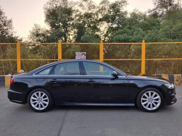 https://images10.gaadi.com/usedcar_image/3511939/original/590a1ae0-40a2-4ca0-83c9-264400e7c633-used_car_2821939_1690032114_883a1708-fd99-4c6e-93b8-6c52191fb459.jpg?imwidth=6401