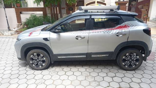 https://images10.gaadi.com/usedcar_image/3512504/original/949d1e5d-16fc-493c-a169-07c5751425e4-VCC_IMG_1689498144358_1759234_95_1689499118.jpg?imwidth=6402
