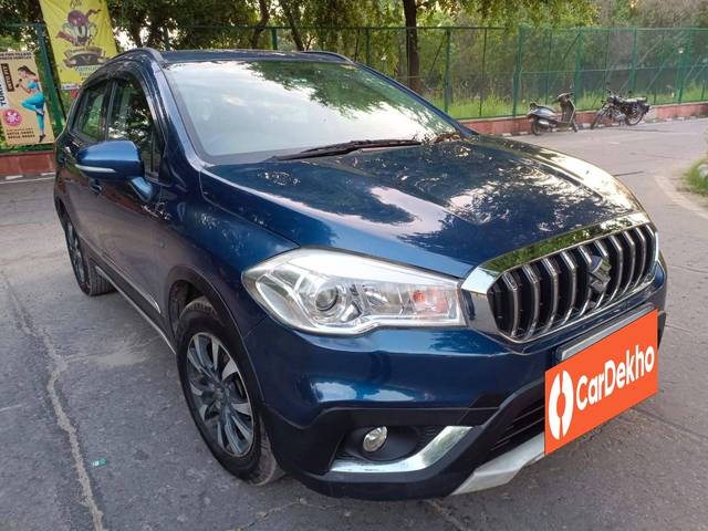 https://images10.gaadi.com/usedcar_image/3512740/original/b4e1a402-65f2-4e84-b79e-5470d823568f-used_car_2822374_1690140726_7279077c-1595-4659-addc-685ba00506ac.jpg?imwidth=6400