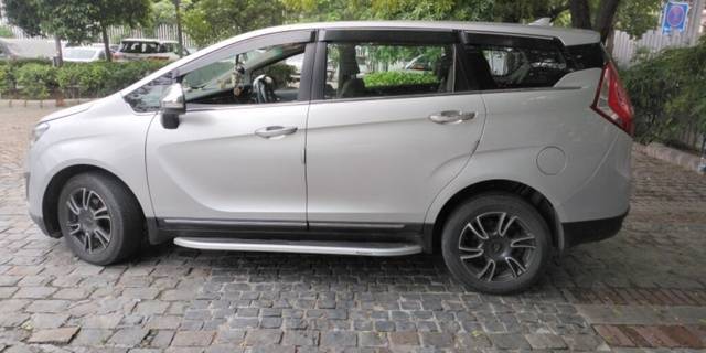 https://images10.gaadi.com/usedcar_image/3513000/original/22704db1-624d-4bda-882c-895016f1e3e9-VCC_IMG_1689578561061_1759377_95_1689578865.jpg?imwidth=6402