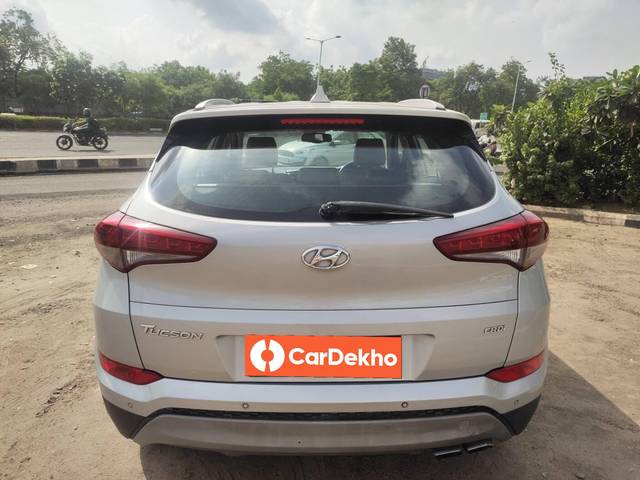 https://images10.gaadi.com/usedcar_image/3513287/original/4c0caa24-2b41-414d-92d3-dff34ed7aa18-used_car_2822761_1690281339_12441204-631c-49ca-93bf-a3ebf08cfe09.jpg?imwidth=6402