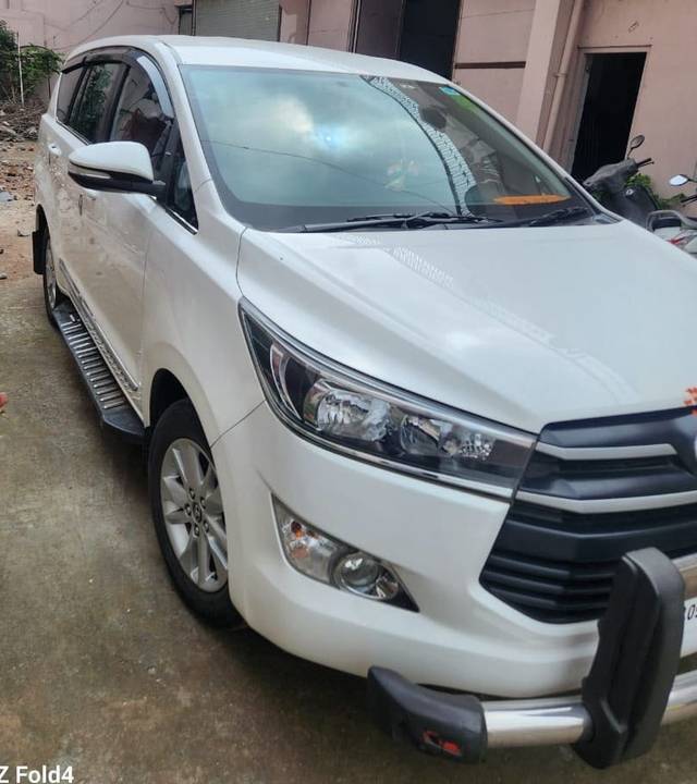 https://images10.gaadi.com/usedcar_image/3514046/original/zz1_crop_img_64bf5a6b52010_1690262123.jpg?imwidth=6402