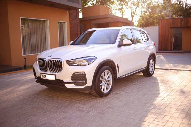 https://images10.gaadi.com/usedcar_image/3514576/original/usedcar_1_2__10151690279895_1690280014.jpeg?imwidth=6401