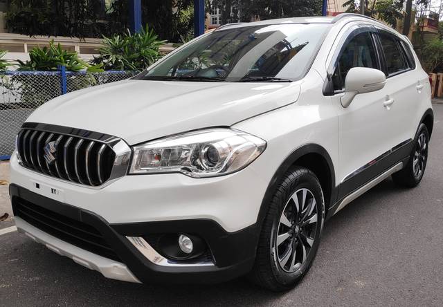 https://images10.gaadi.com/usedcar_image/3515056/original/usedcar_img_20230726_wa0020_35681690348026_1690348068.jpg?imwidth=6402