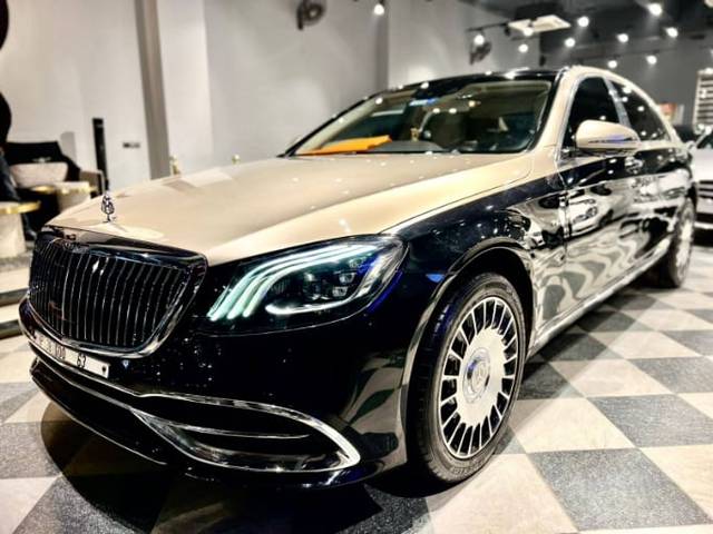 https://images10.gaadi.com/usedcar_image/3515240/original/48156a6e-521c-4b22-9977-35f2f27764be-used_car_2824256_1690358693.jpg?imwidth=6401