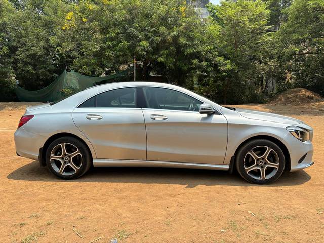 https://images10.gaadi.com/usedcar_image/3515636/original/dd0985a22c37f7d318706157ee8ad74c.jpg?imwidth=6401