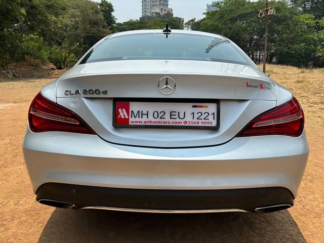 https://images10.gaadi.com/usedcar_image/3515636/original/processed_db458db913dd10f934377f27f0dc6fa6.jpg?imwidth=6402