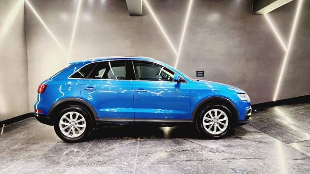 https://images10.gaadi.com/usedcar_image/3517069/original/04e39013-204d-4e18-8746-f4d998bdd419-used_car_2825670_1690523660.jpg?imwidth=6401