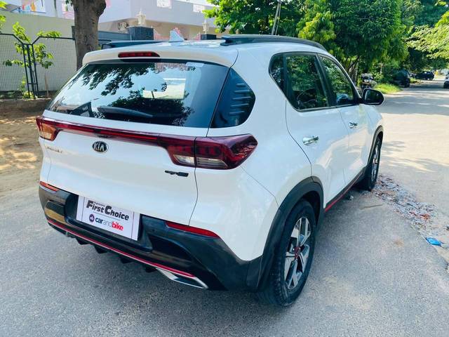 https://images10.gaadi.com/usedcar_image/3517852/original/usedcar_whatsappimage2023_07_25at114659am_1__9301690542784_1690542876_793ded3e-309d-4e07-93ad-6dbd826eb5e6.jpeg?imwidth=6402