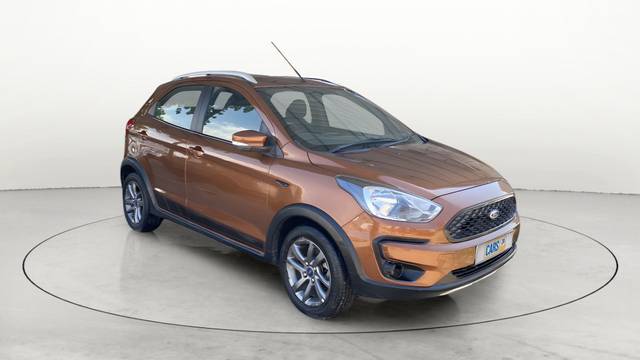 https://images10.gaadi.com/usedcar_image/3518661/original/slot__27990219701-bf444d893da54e10a0bac74f66223417-Exterior-7.jpg?imwidth=6400