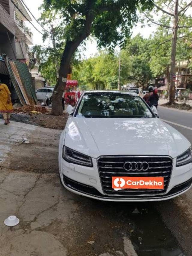 https://images10.gaadi.com/usedcar_image/3520862/original/f656c07c-73d2-4400-be4b-eb7d309734aa_7aa439a7-a410-421d-a1ff-e56356797f93.jpg?imwidth=6402