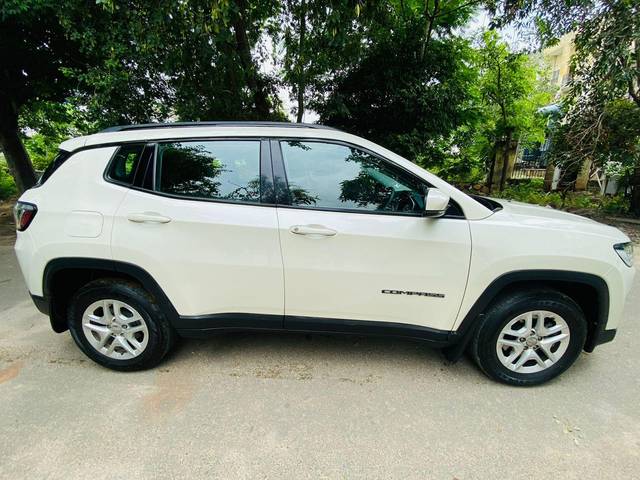 https://images10.gaadi.com/usedcar_image/3524220/original/processed_processed_usedcar_whatsappimage2023_08_03at12629pm_1__9301691055034_1691055476.jpeg?imwidth=6401