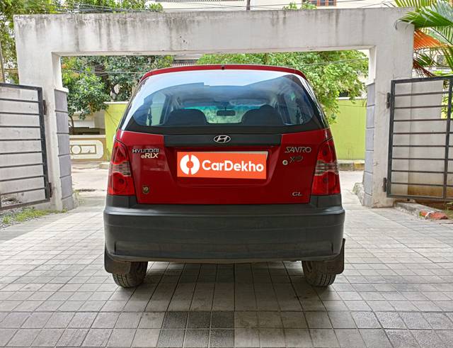 https://images10.gaadi.com/usedcar_image/3524451/original/processed_usedcar_img20230802114357_2021691066445_1691066666.jpg?imwidth=6402