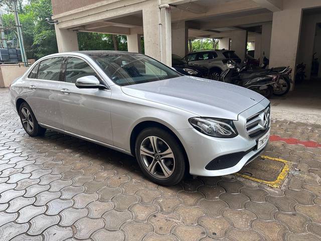 https://images10.gaadi.com/usedcar_image/3524681/original/processed_5d2c7b13-383c-4fe0-b0e6-aee18bf57d1a-used_car_2831365_1691122592.jpg?imwidth=6400