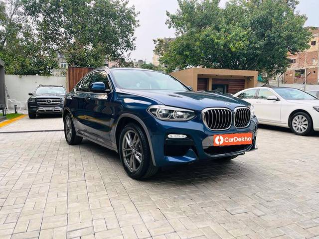 https://images10.gaadi.com/usedcar_image/3524830/original/processed_usedcar_1_4__10151691131072_1691131994.jpeg?imwidth=6400