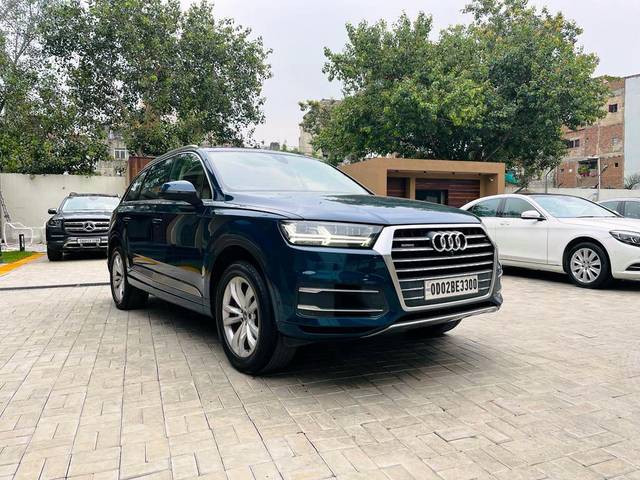 https://images10.gaadi.com/usedcar_image/3524837/original/usedcar_1_1__10151691132263_1691132307.jpeg?imwidth=6400