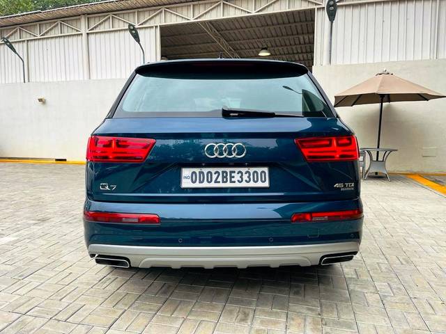 https://images10.gaadi.com/usedcar_image/3524837/original/usedcar_1_5__10151691132263_1691132307.jpeg?imwidth=6402