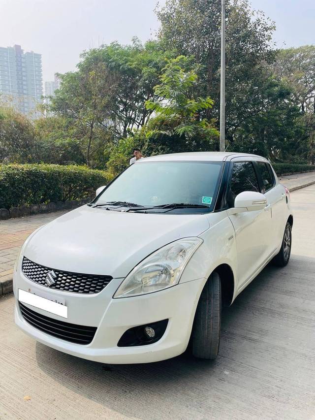 https://images10.gaadi.com/usedcar_image/3525057/original/processed_6c98d9c12d19af1bf22606c37edea5e4.jpg?imwidth=6402