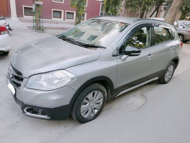 https://images10.gaadi.com/usedcar_image/3525498/original/processed_1880e70e-520c-45b6-a70c-5161e09b3016-used_car_2832047_1691154581.jpg?imwidth=6400