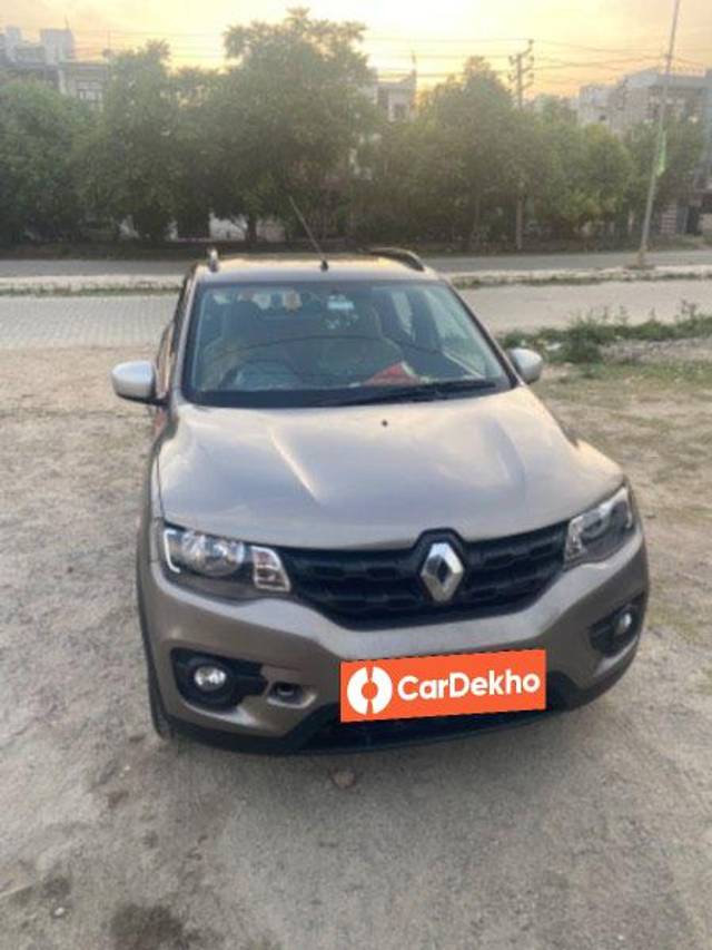 https://images10.gaadi.com/usedcar_image/3525724/original/processed_d0e10cdb-85f1-4e33-ba03-0ece4a90347d.jpeg?imwidth=6400