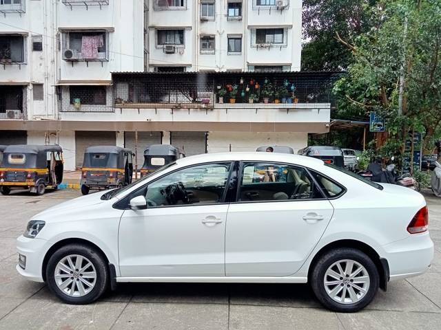 https://images10.gaadi.com/usedcar_image/3526976/original/usedcar_cbd11104_3bec_48ae_ba0e_55b75df128e2_119241691237137_1691237257.jpg?imwidth=6402