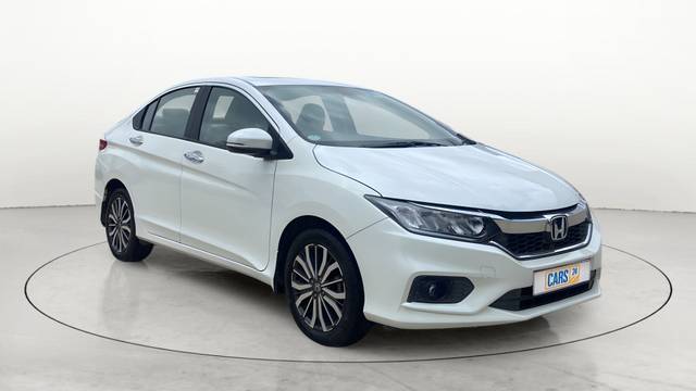 https://images10.gaadi.com/usedcar_image/3527044/original/slot__102144-2.JPG?imwidth=6400