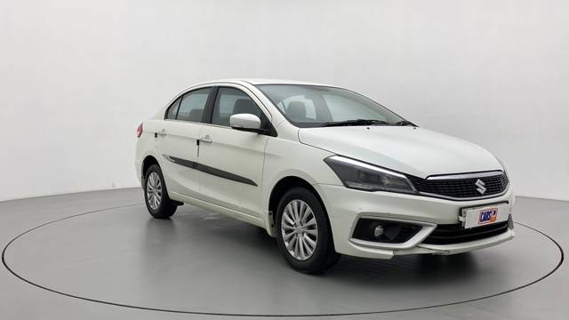 https://images10.gaadi.com/usedcar_image/3528327/original/42.jpg?imwidth=6400