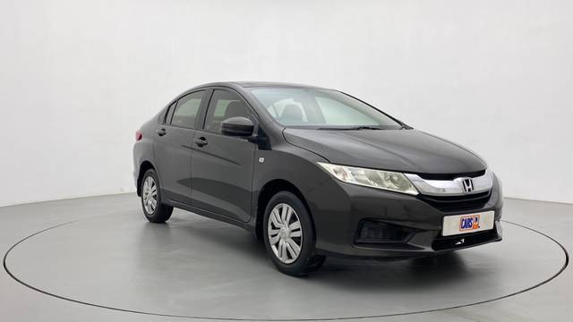 https://images10.gaadi.com/usedcar_image/3529056/original/5468bc8a-7171-48d6-9df8-b8ab43751255__43.jpg?imwidth=6400