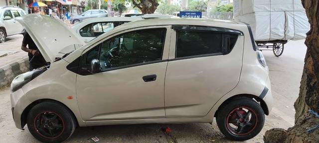 https://images10.gaadi.com/usedcar_image/3529087/original/processed_7518851c-104b-4ba0-a43c-391d2956ff25.jpg?imwidth=6402
