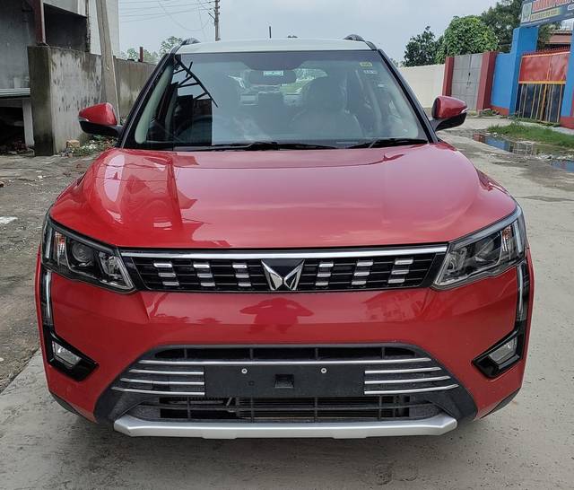 https://images10.gaadi.com/usedcar_image/3529394/original/processed_8e47e423-a04a-4ddc-bd25-9e234bb1d3f9-used_car_2834905_1691473843.jpg?imwidth=6400