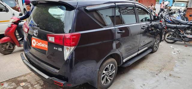 https://images10.gaadi.com/usedcar_image/3530643/original/processed_5337febb-e8eb-4b44-a594-1f54c3654fb4.jpg?imwidth=6402