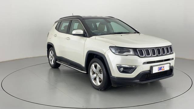 https://images10.gaadi.com/usedcar_image/3532427/original/be7addc7-16f8-4c42-bd39-c71e3e775ea2-43.jpg?imwidth=6400