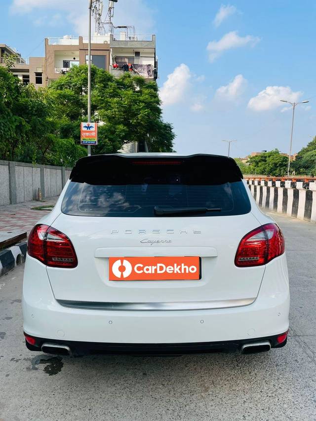 https://images10.gaadi.com/usedcar_image/3532920/original/processed_usedcar_photo_2023_08_03_11_02_59_1__7601691669378_1691669390.jpg?imwidth=6402