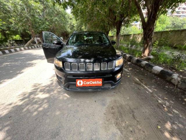 https://images10.gaadi.com/usedcar_image/3533800/original/processed_0614b5f1-60ba-4a2d-bd08-c4642a4e743f.jpeg?imwidth=6400