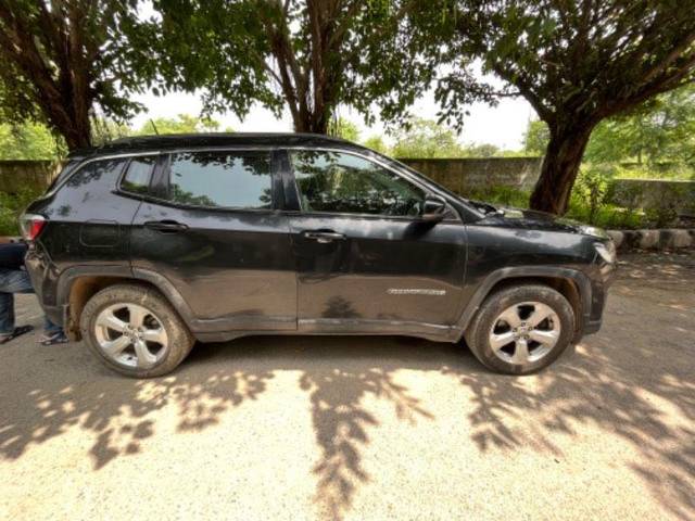 https://images10.gaadi.com/usedcar_image/3533800/original/processed_d960cfce-fe1f-4555-a548-7fc45d8901b6.jpeg?imwidth=6401