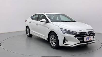 Hyundai Elantra 2.0 SX Option AT